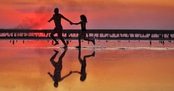 The impact of paternal positivity on child mental health 